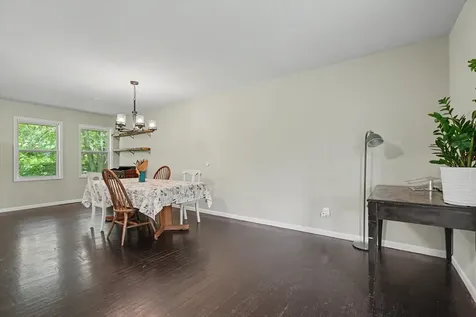 7 Shuman Circle Urbana IL 61801
