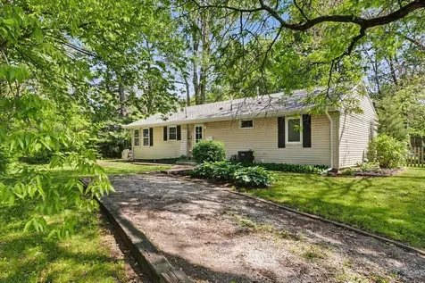 7 Shuman Circle Urbana IL 61801