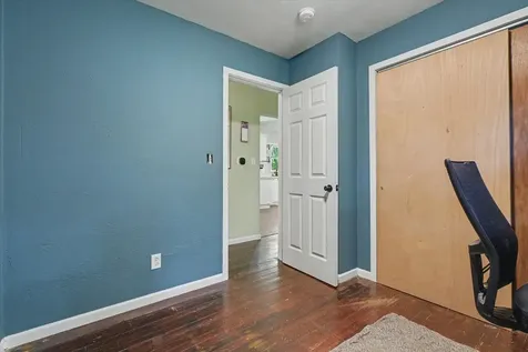 7 Shuman Circle Urbana IL 61801