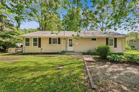 7 Shuman Circle Urbana IL 61801