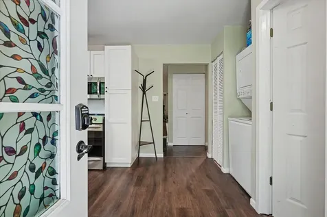 7 Shuman Circle Urbana IL 61801
