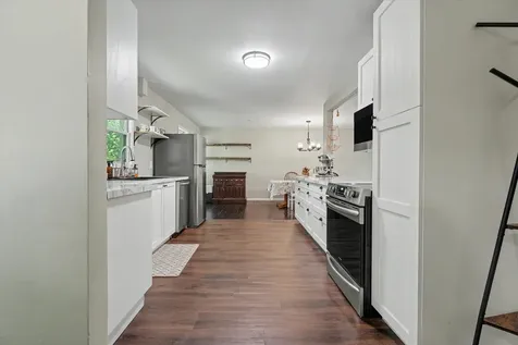 7 Shuman Circle Urbana IL 61801