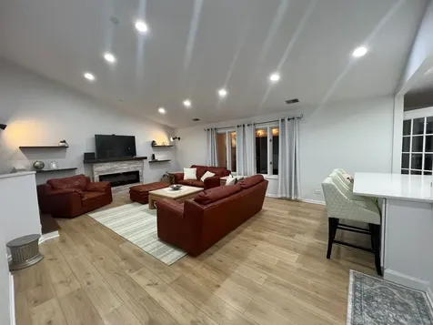 9808 Mill Drive W Palos Park IL 60464
