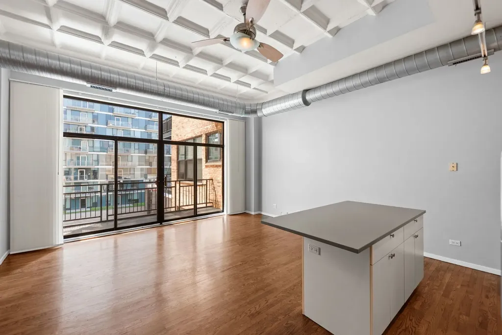1307 South Wabash Avenue Chicago IL 60605