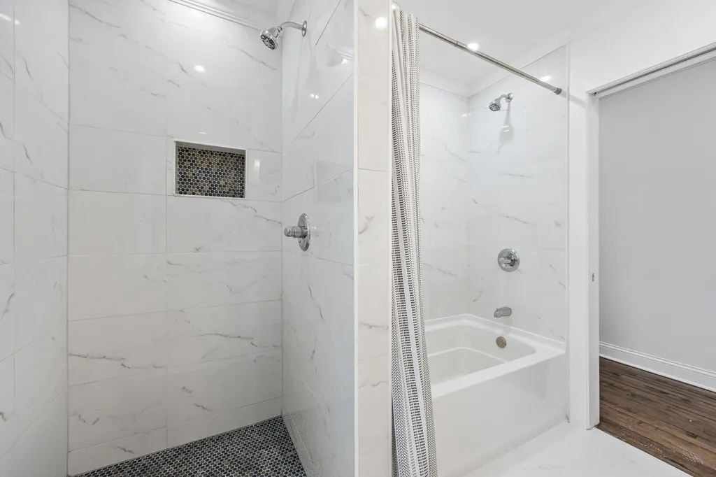 131 West 108th Street Chicago IL 60628