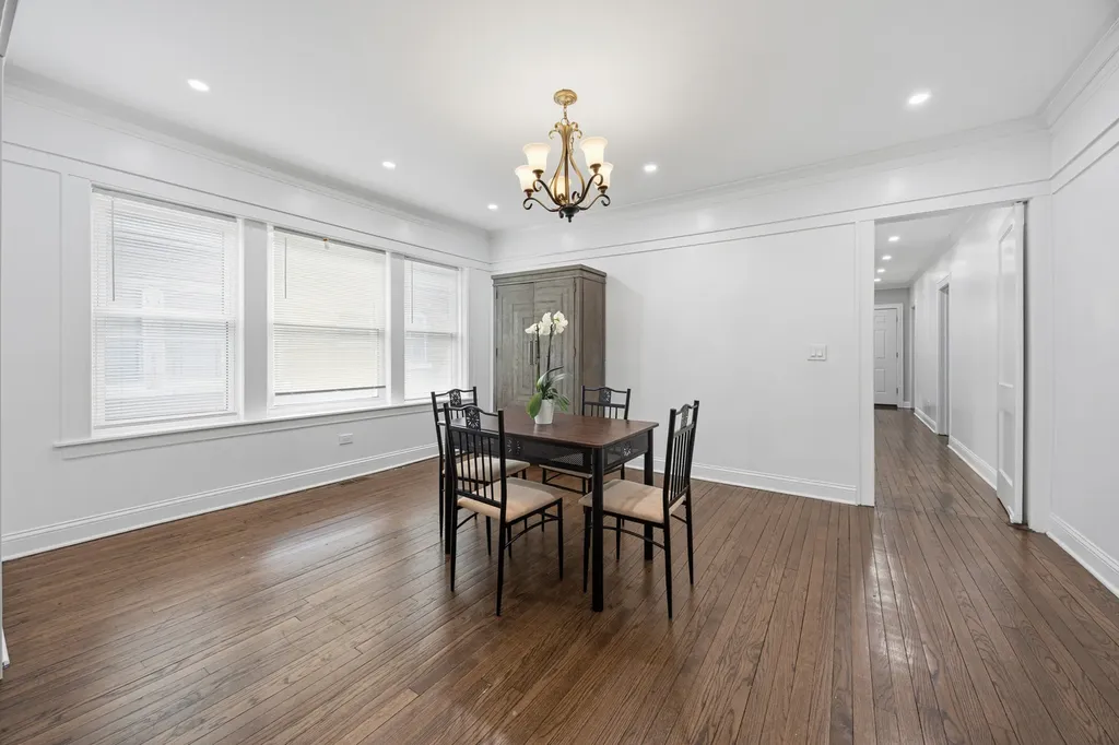 131 West 108th Street Chicago IL 60628
