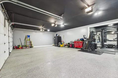 299 Concord Square Gurnee IL 60031