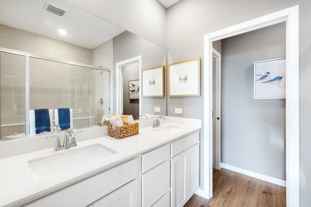 365 Cottrell Lane Aurora IL 60506