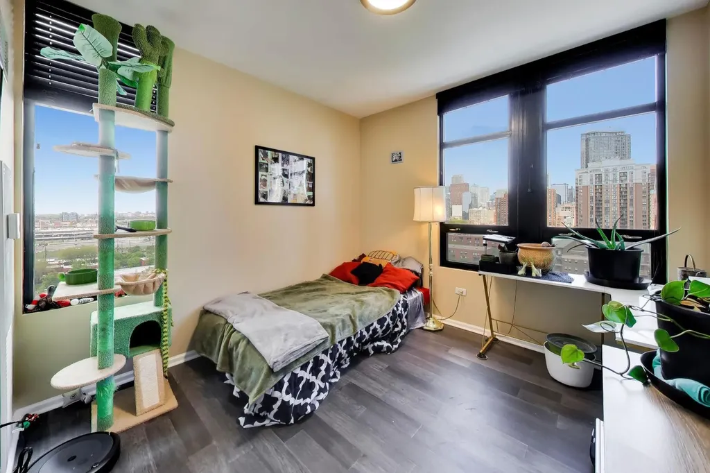 1255 South State Street Chicago IL 60605
