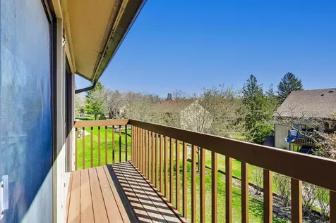 22 Jamaica Colony Fox Lake IL 60020