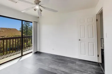 22 Jamaica Colony Fox Lake IL 60020