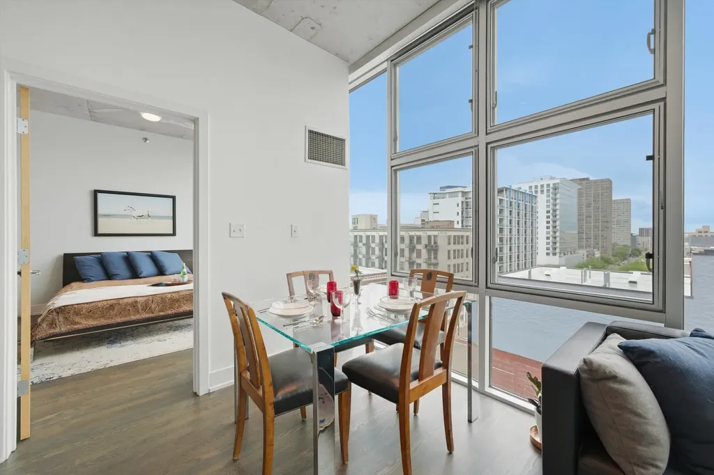 1720 South Michigan Avenue Chicago IL 60616