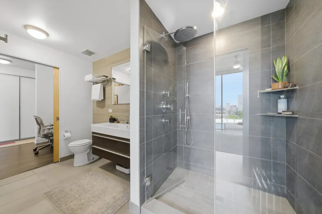 1720 South Michigan Avenue Chicago IL 60616