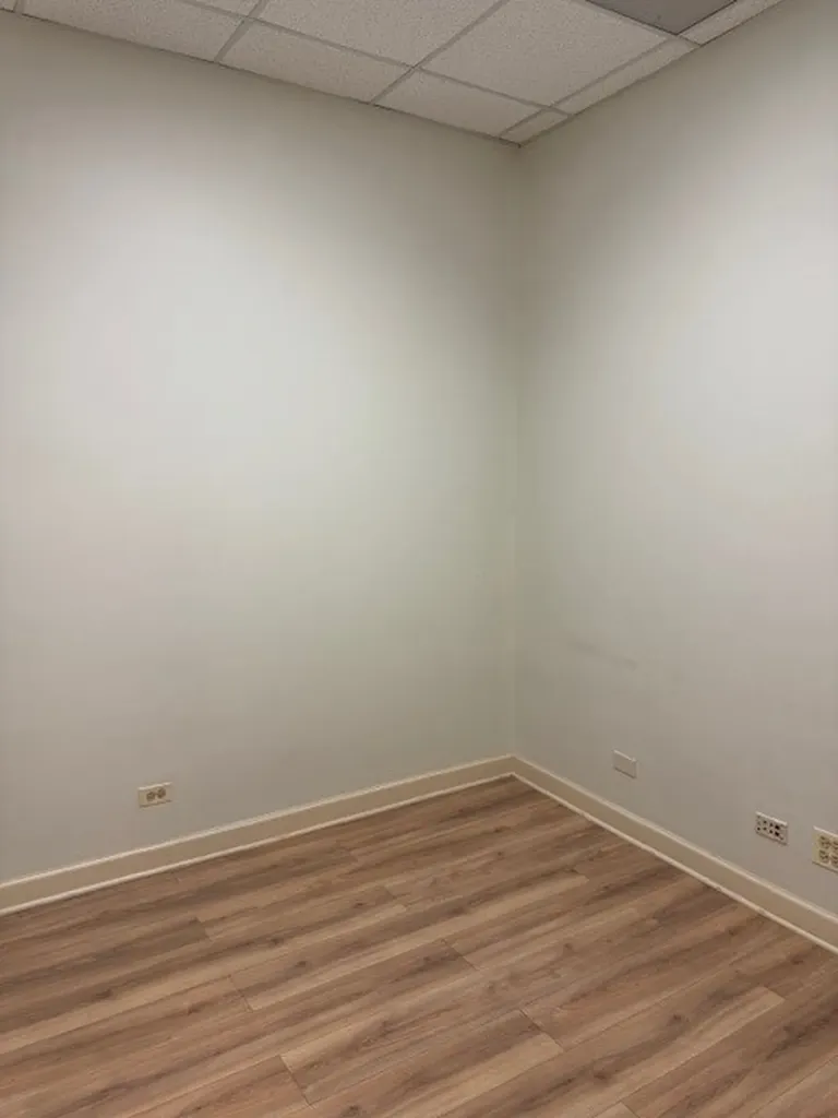2306 West Touhy Avenue Chicago IL 60645
