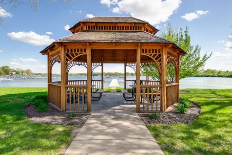 1845 Watercolor Place Grayslake IL 60030