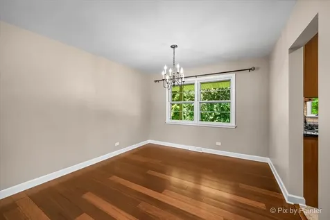 824 Skyline Drive Barrington IL 60010