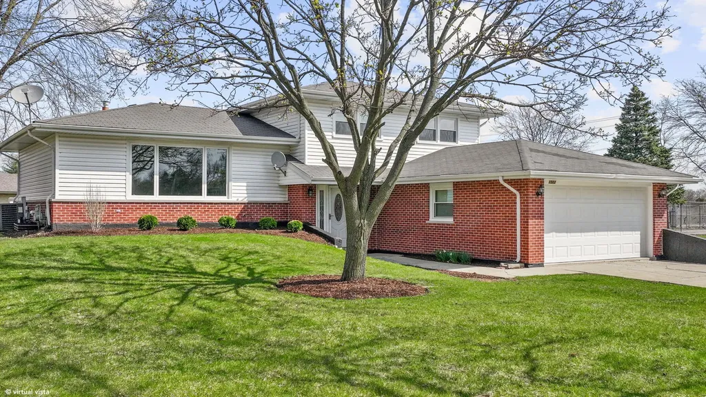1502 Carrol Court Darien IL 60561
