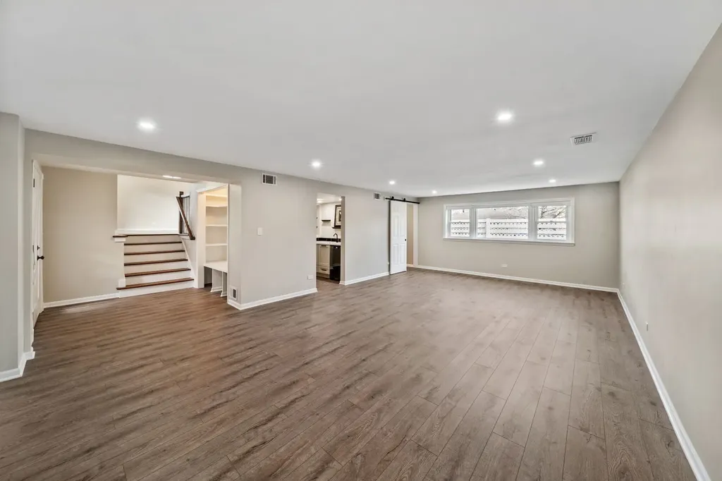 1502 Carrol Court Darien IL 60561
