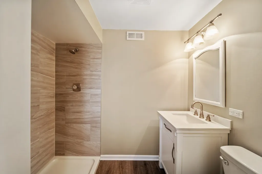 1502 Carrol Court Darien IL 60561