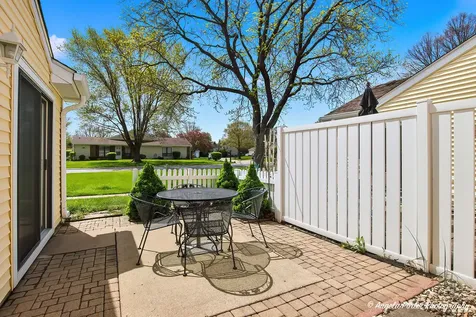 7201 Hastings Circle Fox Lake IL 60020