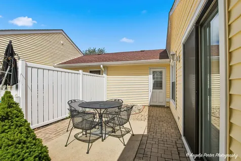 7201 Hastings Circle Fox Lake IL 60020