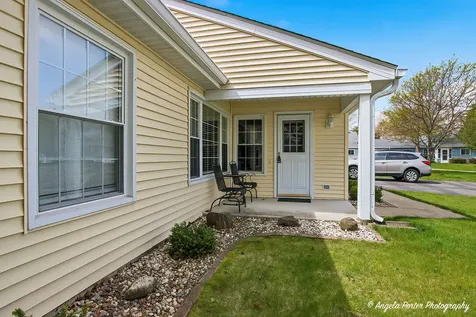 7201 Hastings Circle Fox Lake IL 60020