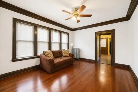 8305 South Throop Street Chicago IL 60620