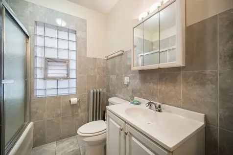 8305 South Throop Street Chicago IL 60620