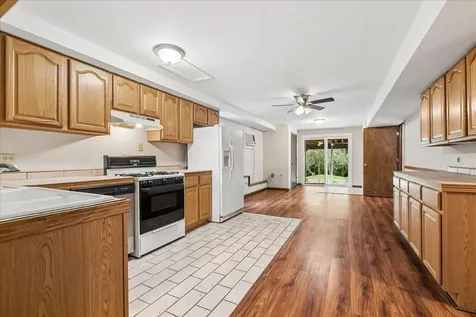 4402 Barreville Road Crystal Lake IL 60012