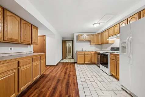 4402 Barreville Road Crystal Lake IL 60012