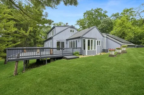 4402 Barreville Road Crystal Lake IL 60012