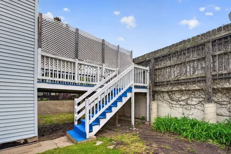 9018 South Brandon Avenue Chicago IL 60617