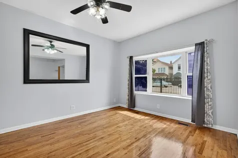 9018 South Brandon Avenue Chicago IL 60617