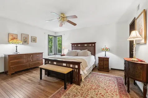 1003 Country Drive Shorewood IL 60404
