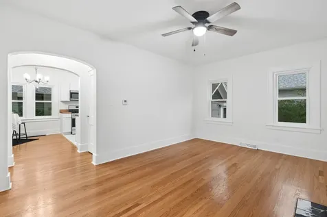 2905 13TH Avenue Moline IL 61265