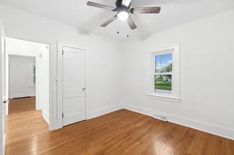 2905 13TH Avenue Moline IL 61265