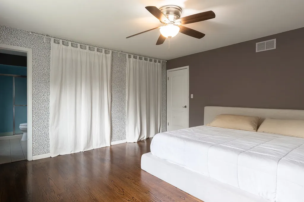 7810 Del Court Darien IL 60561