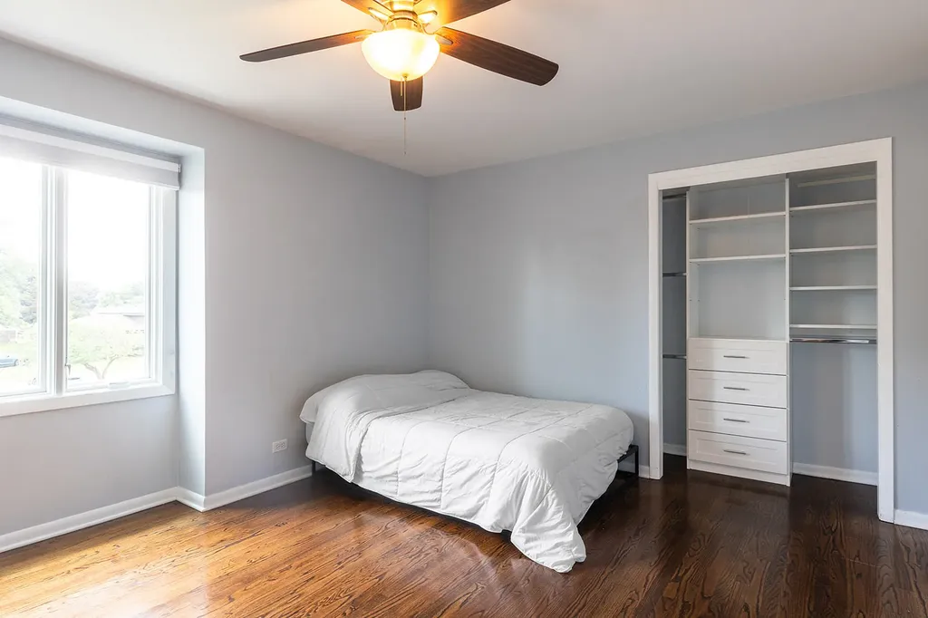 7810 Del Court Darien IL 60561