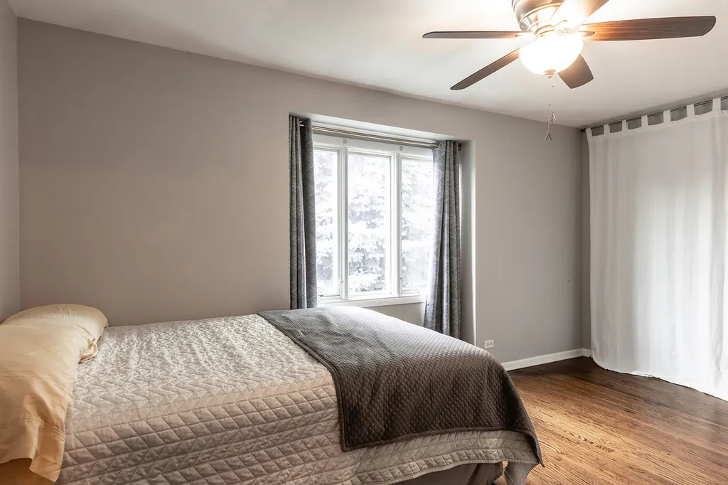 7810 Del Court Darien IL 60561