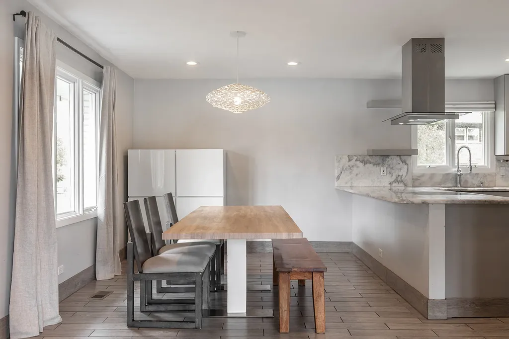 7810 Del Court Darien IL 60561
