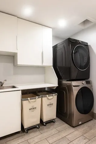 7810 Del Court Darien IL 60561