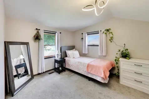 2536 South 5th Avenue North Riverside IL 60546