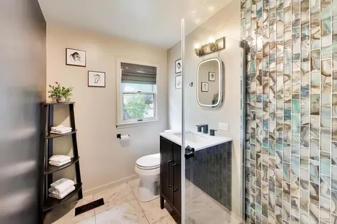 2536 South 5th Avenue North Riverside IL 60546