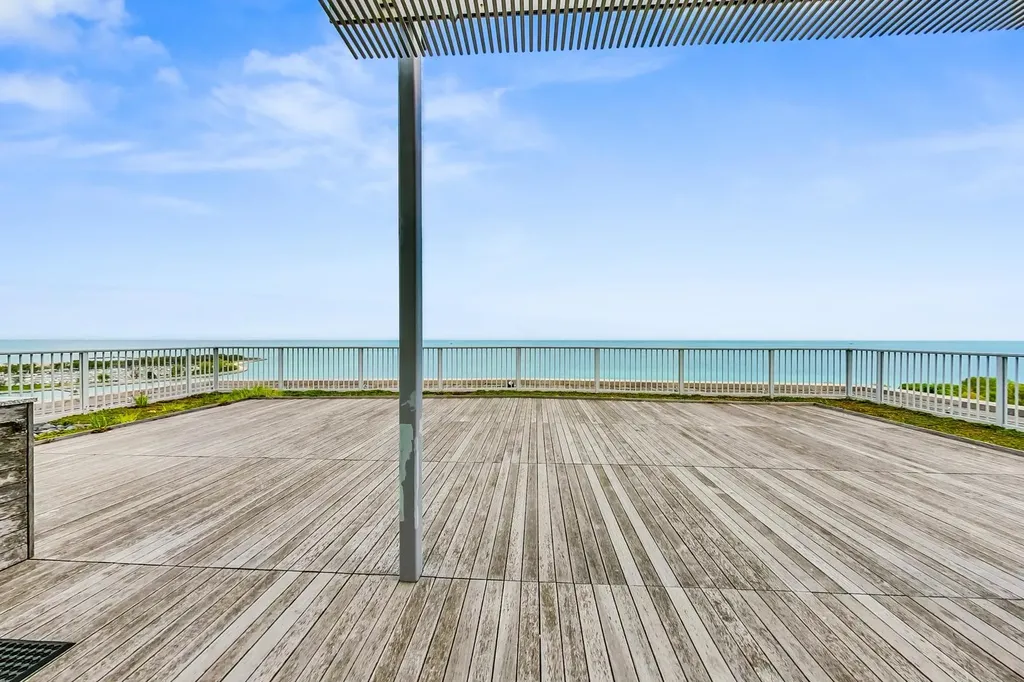 3900 North Lake Shore Drive Chicago IL 60613