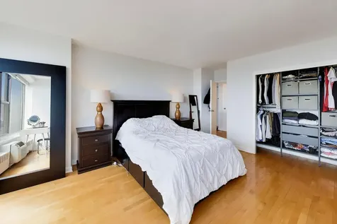 3900 North Lake Shore Drive Chicago IL 60613
