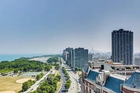 3900 North Lake Shore Drive Chicago IL 60613