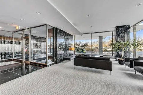 3900 North Lake Shore Drive Chicago IL 60613