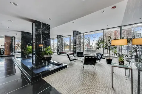 3900 North Lake Shore Drive Chicago IL 60613