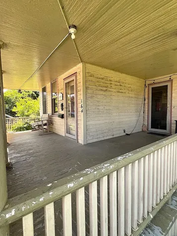 164 Plum Street Elgin IL 60120