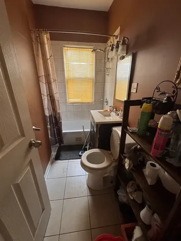 1041 North Central Park Avenue Chicago IL 60651